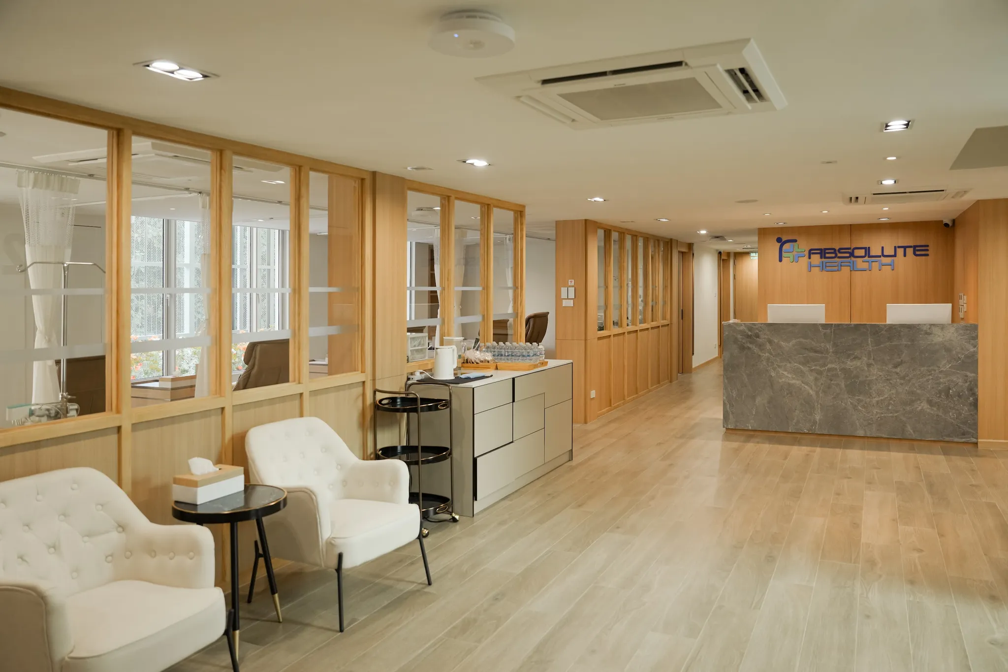 Absolute Health Building（A Ruam Rudee Village） 2