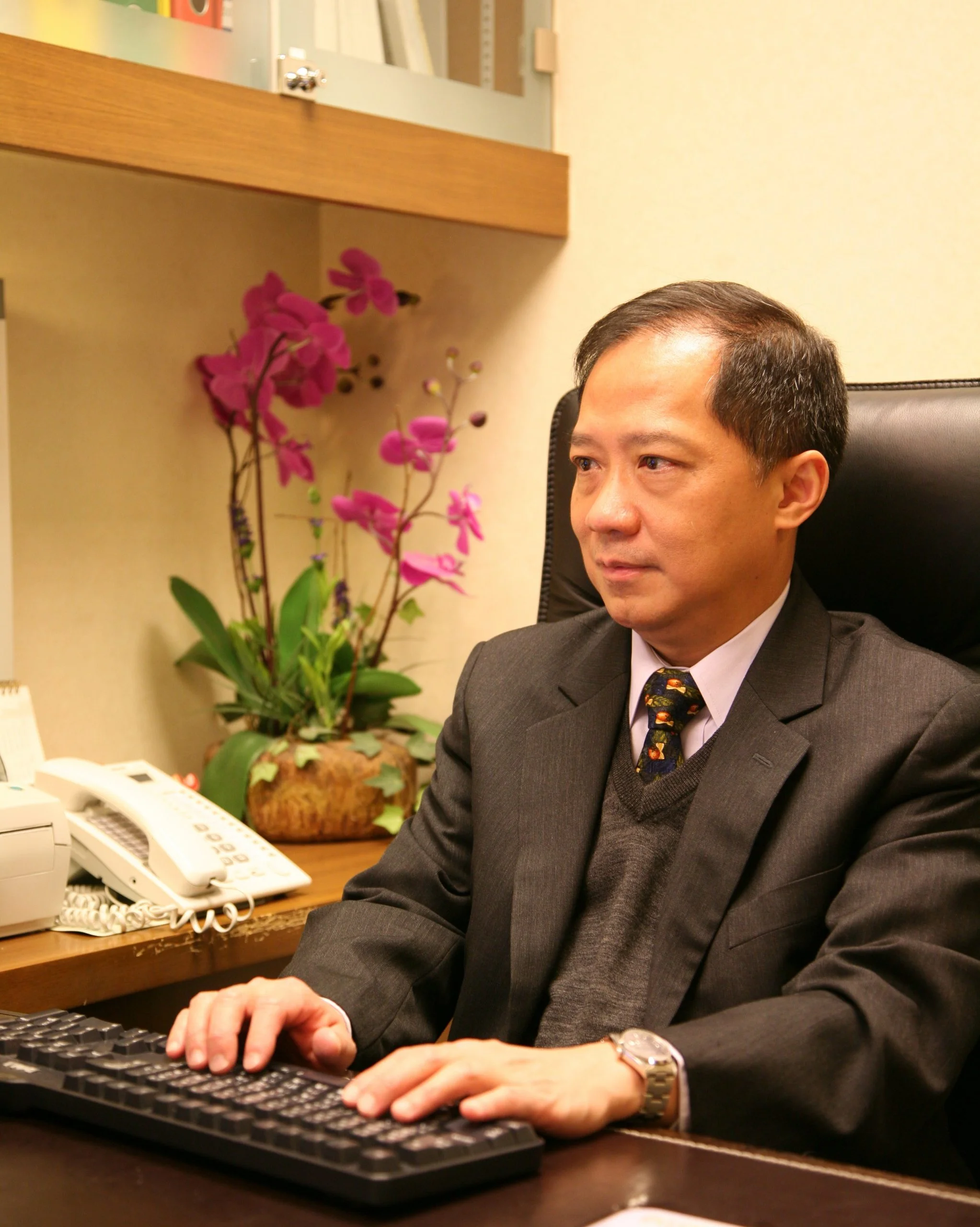何建開醫生 Dr. HO Kin Hoi, Philip