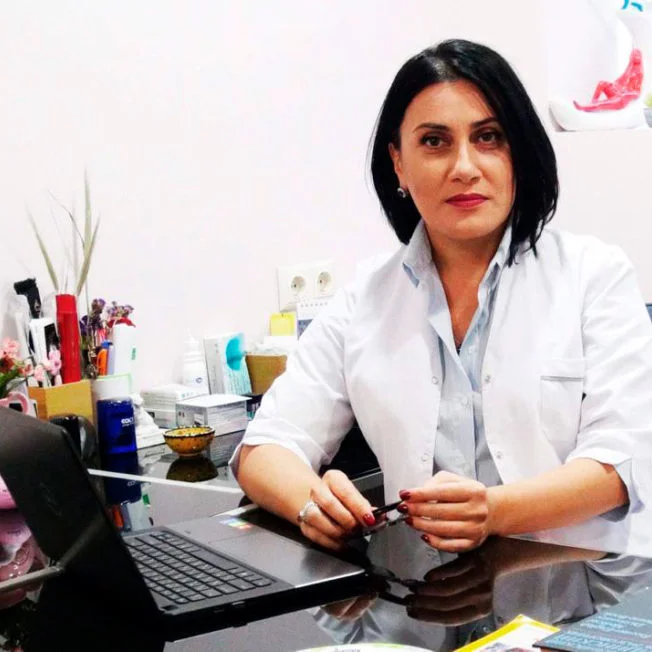 Dr. Mari Mikadze