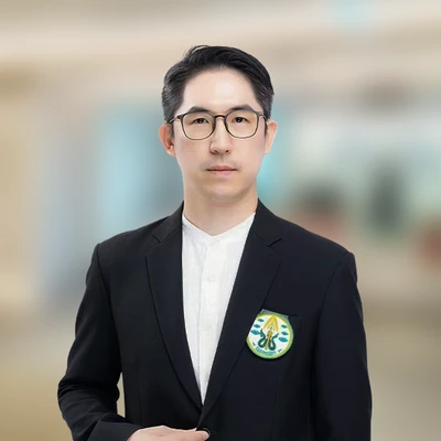 Dr. Olarik Musigavong