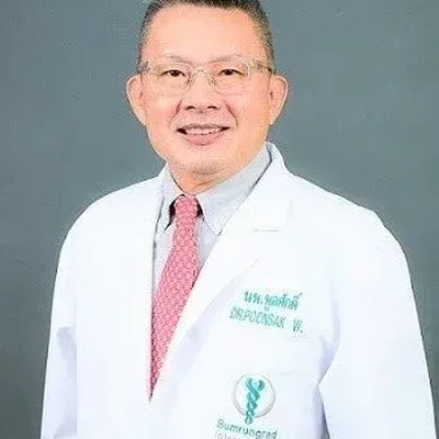蓬沙克·瓦伊誇姆迪 Dr. Poonsak Waikwamdee