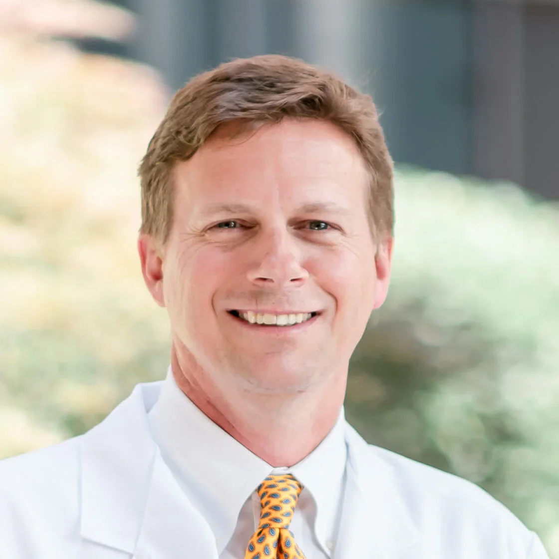 Dr. Robert Straub