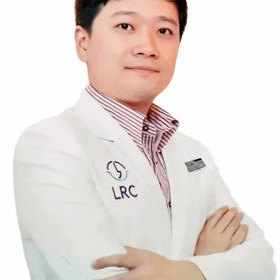 สมโภช ภูมิพิเชญ Dr. Somphoch Pumipichet