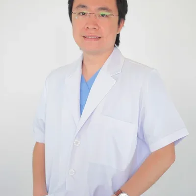 Tanut Jerachotechueantaveechai 塔努