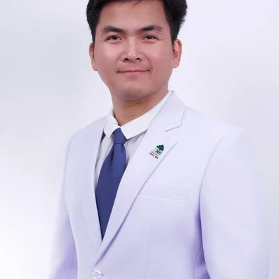 Asst.Prof. Thanapob Bumphenkiatikul, M.D.