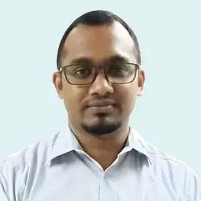 维尼斯瓦兰医生 Dr. Vikneswaran A/L Tharmalingam
