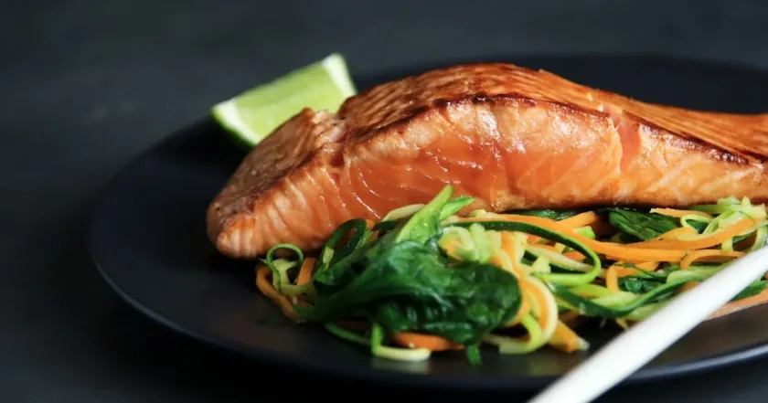 试管婴儿饮食指南：促排、取卵、移植前后的循证饮食方案与忌口清单