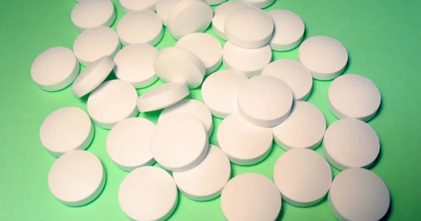 来曲唑（Letrozole）促排卵：作用机制、用法用量、成功率与副作用（2026）