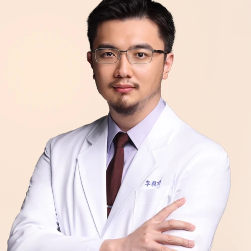 李毅评