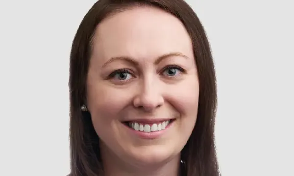 LISA CG BECHT