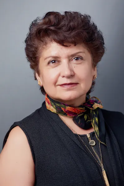 Lubna Pal, MBBS, FACOG, MD, MS, MSc, MRCOG