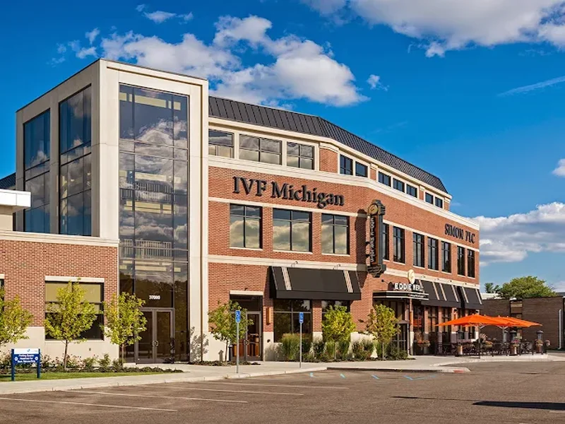Pinnacle Fertility - Bloomfield Hills（Pinnacle生育中心 — 布隆菲尔德希尔斯） 2