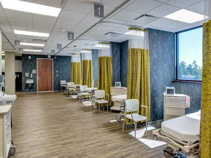 Pinnacle Fertility - Bloomfield Hills（Pinnacle生育中心 — 布隆菲尔德希尔斯） 3